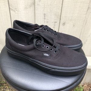 Vans Era Classic Skate Shoes Men’s 8.5/Women’s 10.